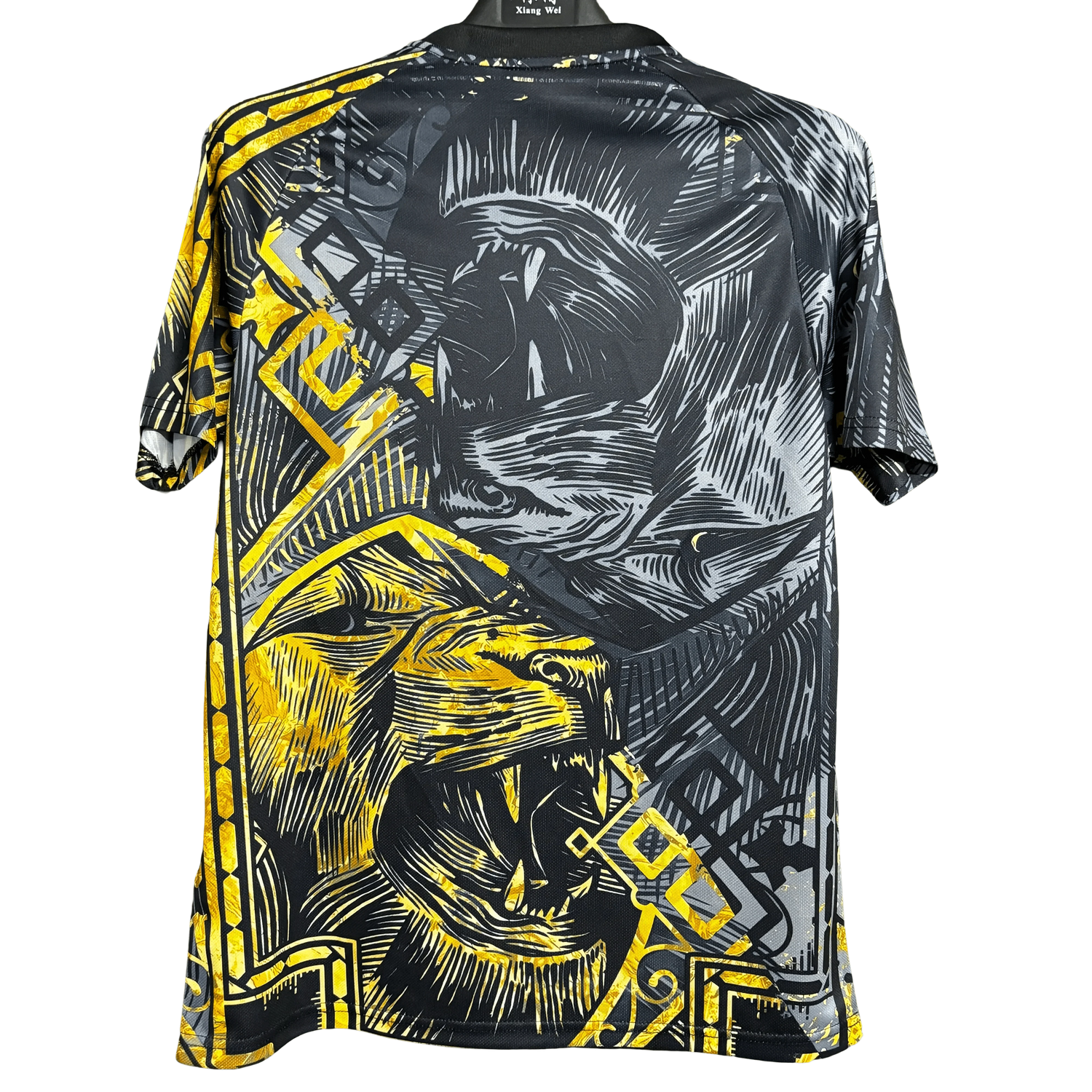 Real Madrid Black & Gold Jersey - 2025/2026 Special Edition Fan Version