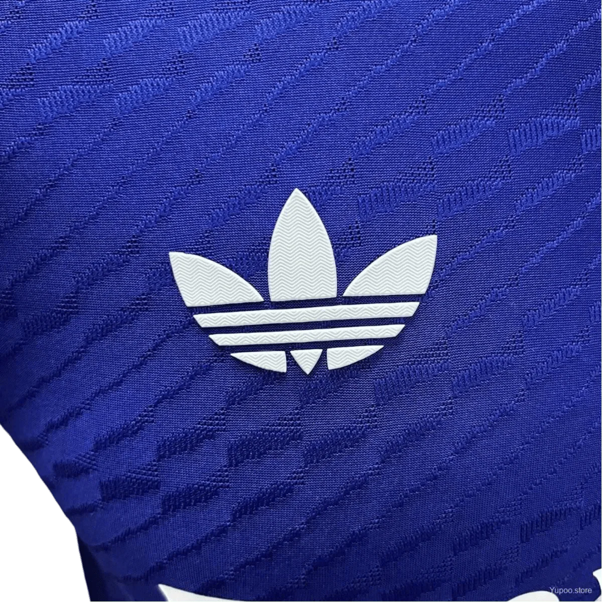 24/25 Los Blancos Blue Special Kit - Player Version | GOATKITS Store