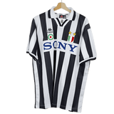 Juventus 1995 kit - Retro Jersey Home Fan Version