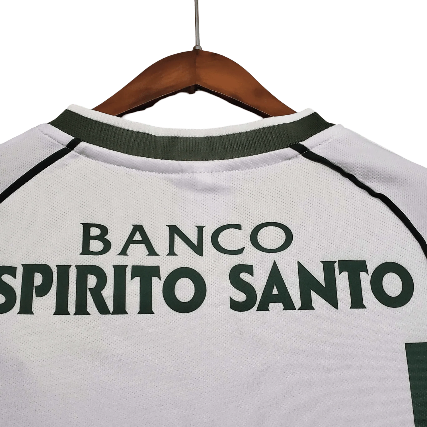 Sporting CP 2002/2003 Kit - Retro Jersey Home Fan Version