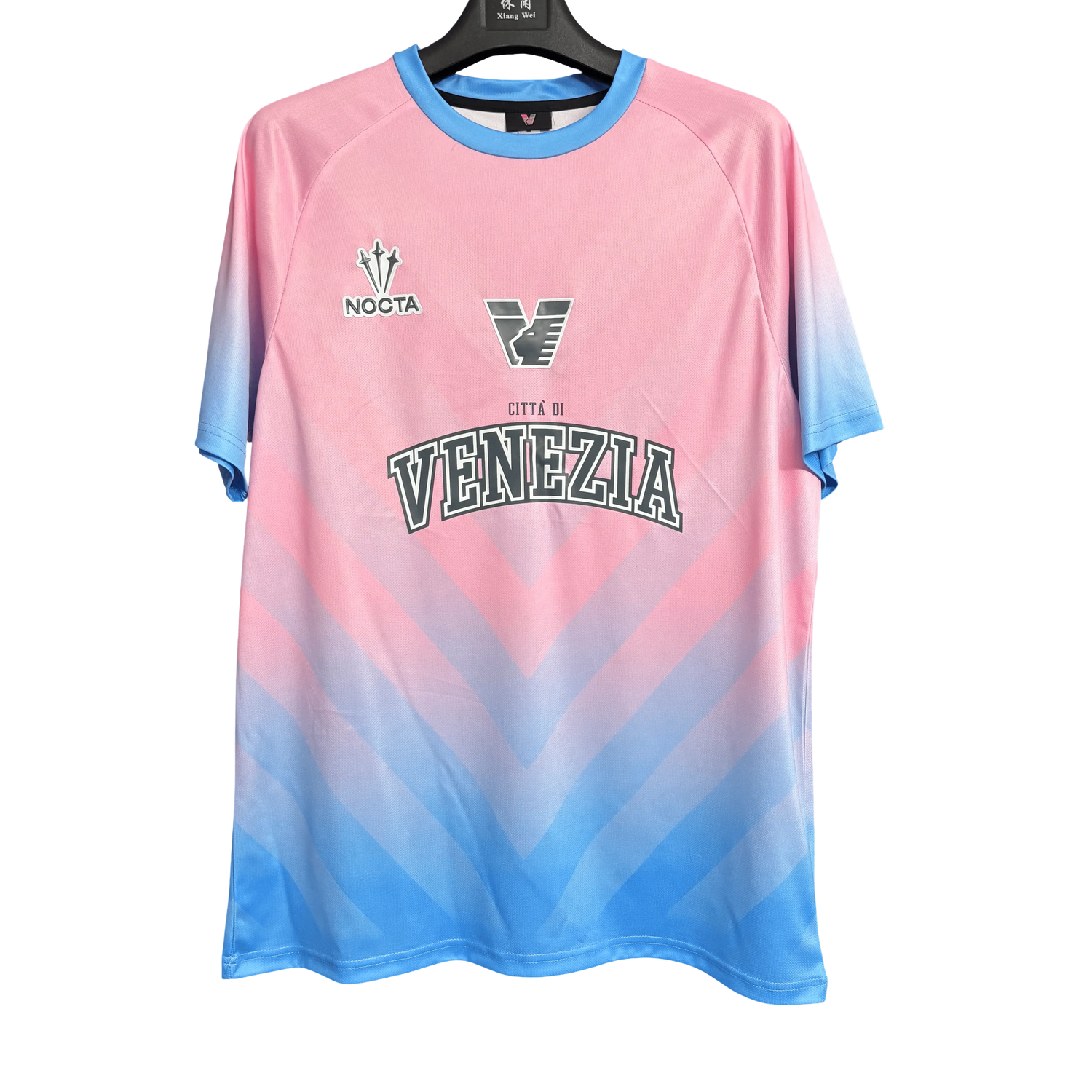 Venezia Special Edition Jersey – 2025/2026 Pink Fan Version